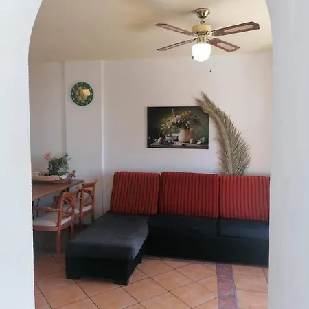 Daire Remarkable 3-Bed Apartment In Puertito De Guimar *
